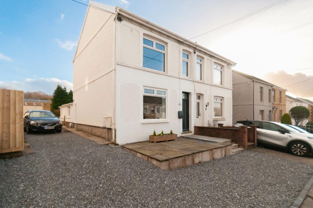 Brecon Road, Ystradgynlais, Swansea... 3 bed semidetached house £274,950