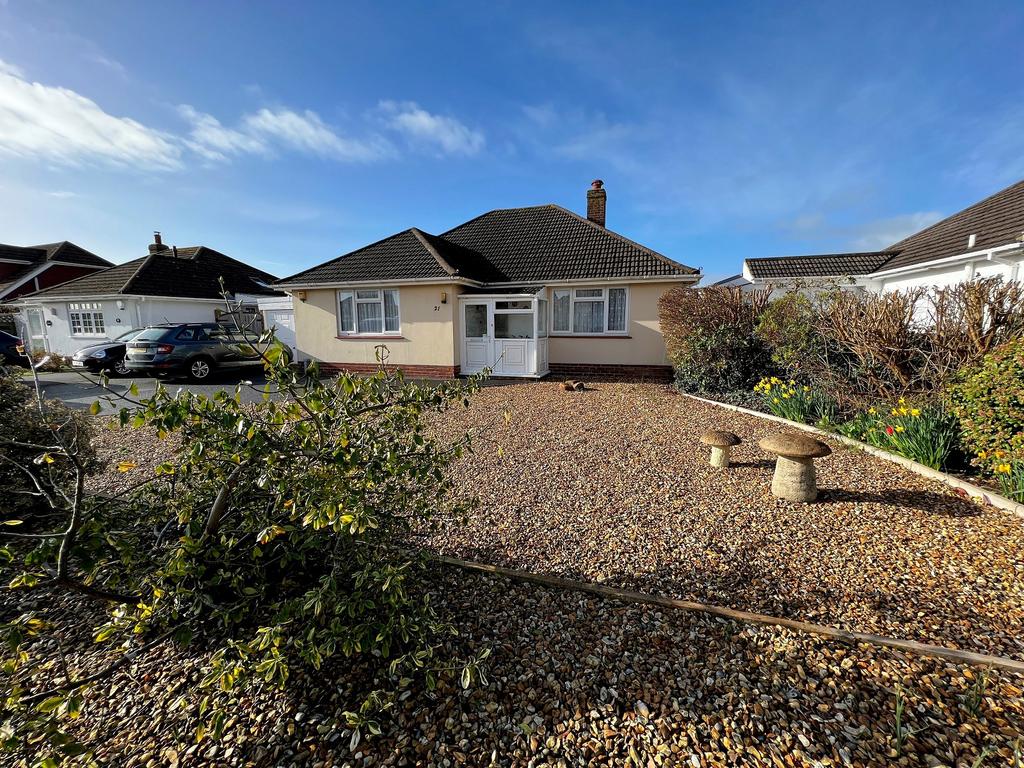 Barton Way Barton On Sea New Milton Hampshire Bh25 7jn 2 Bed