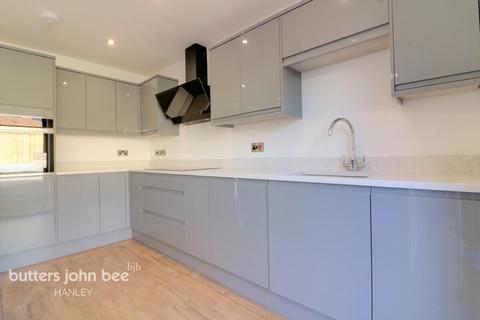 3 bedroom semi-detached house for sale - Ashbourne Road Leek ST13 5BJ