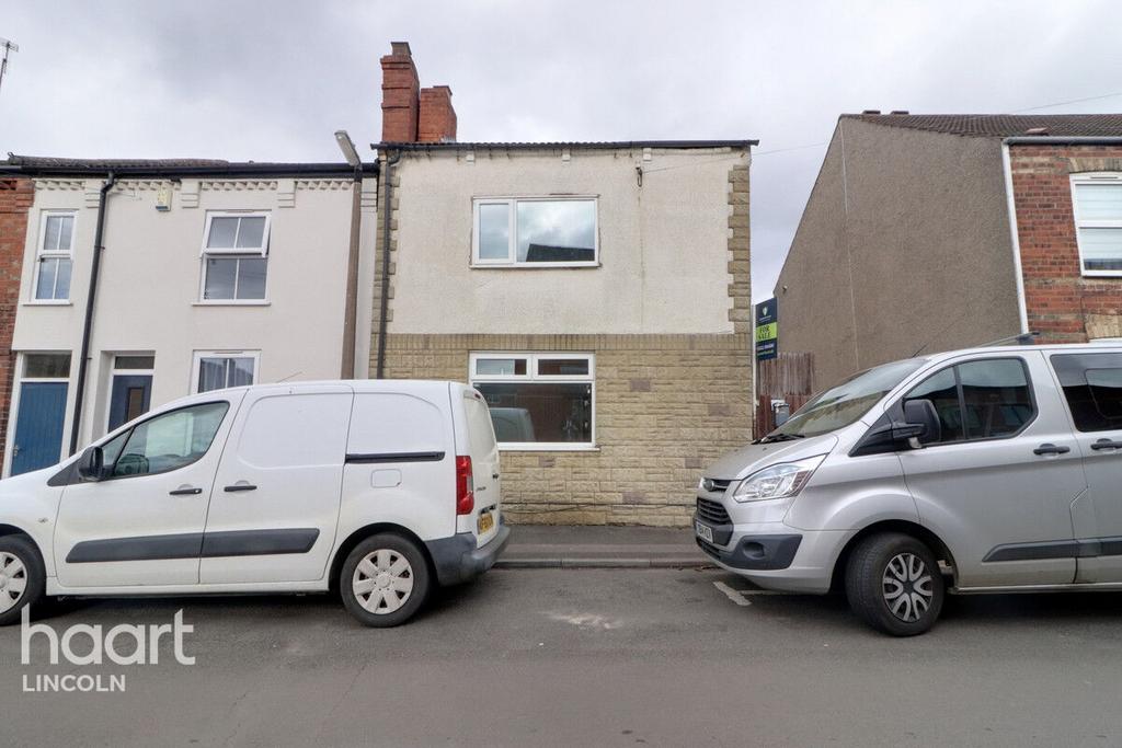 Wilson Street, Lincoln 3 bed terraced house for sale £170,000