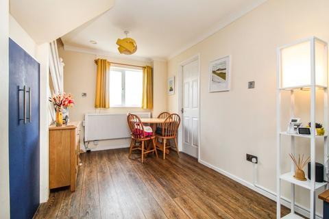 11 Ashridge Drive, Bedford, MK41 0QF