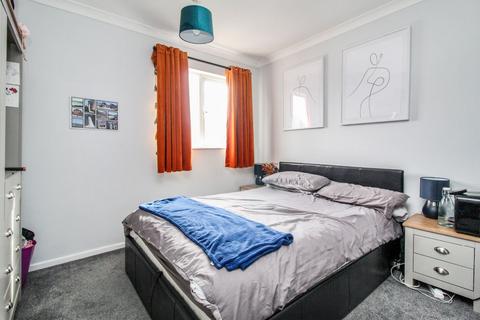 11 Ashridge Drive, Bedford, MK41 0QF