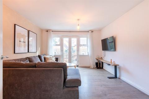 2 bedroom apartment for sale - Waterloo Road, Crowthorne, Berkshire, RG45