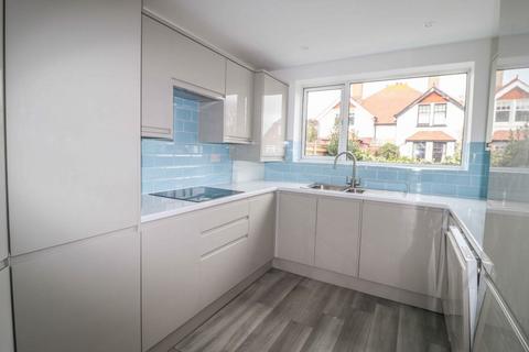4 bedroom detached house for sale, St Marys Road, Hayling Island