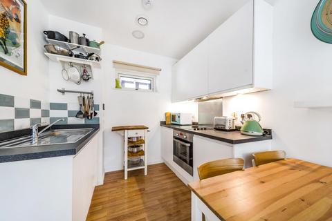 3 Sail Street, London, SE11 6NQ
