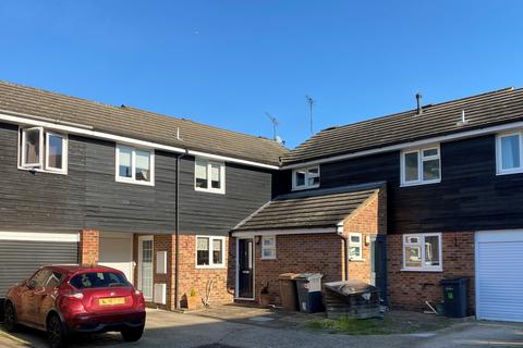 4 bedroom terraced house for sale - Tythe Close, Chelmsford CM1