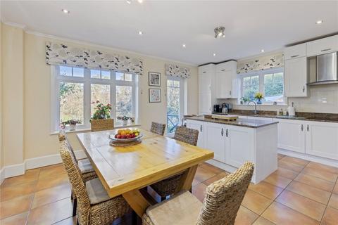 Bredon Coast Hill, Westcott, Dorking, RH4 3LH