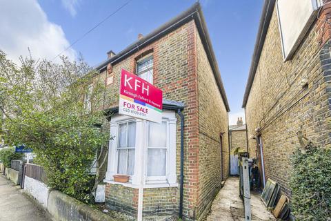 1 Douglas Villas, Kingston Upon Thames, KT1 3BY
