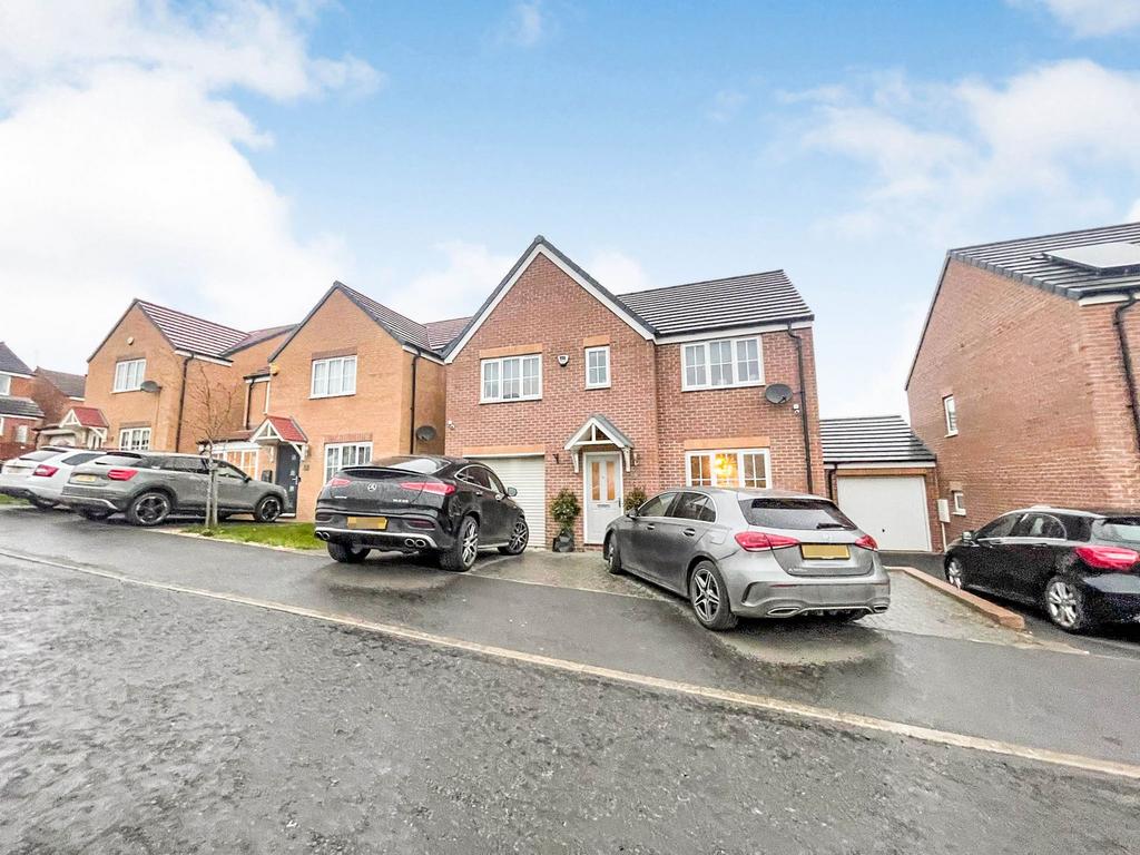 Woodham Drive, Sunderland, Tyne and Wear, SR2 0FA 5 bed detached house