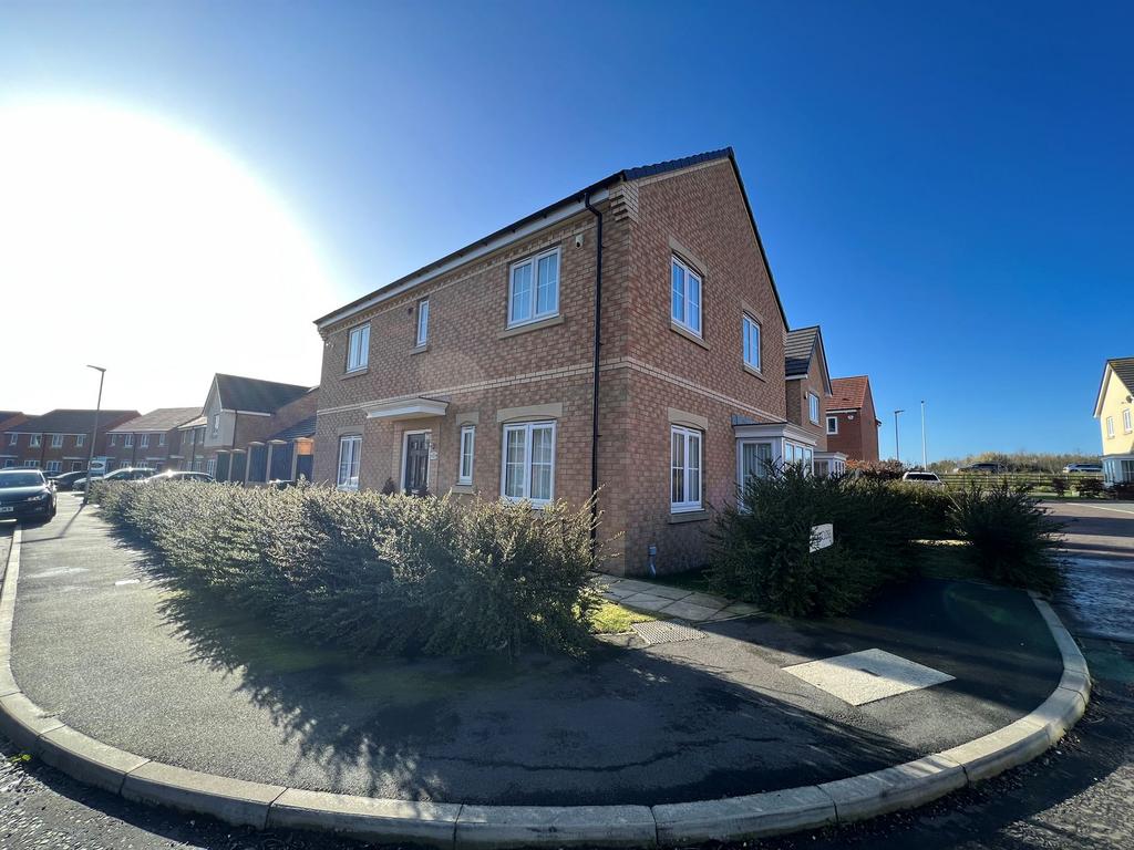 Violet Drive, Portland Wynd, Blyth, Northumberland, NE24 4TZ 4 bed