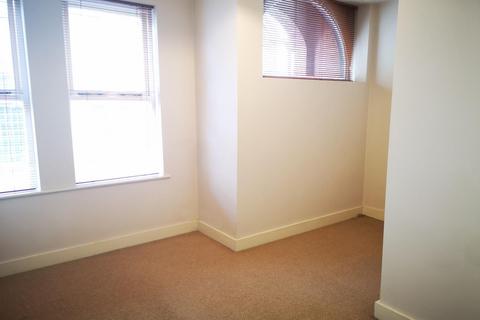 1 bedroom flat to rent, King Street, Wakefield, West Yorkshire, WF1