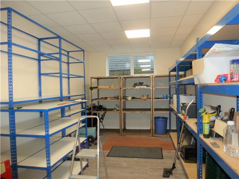 34 Canterbury Road, Hawkinge, Folkestone, Kent Shop £1,833 pcm (£423 pw)