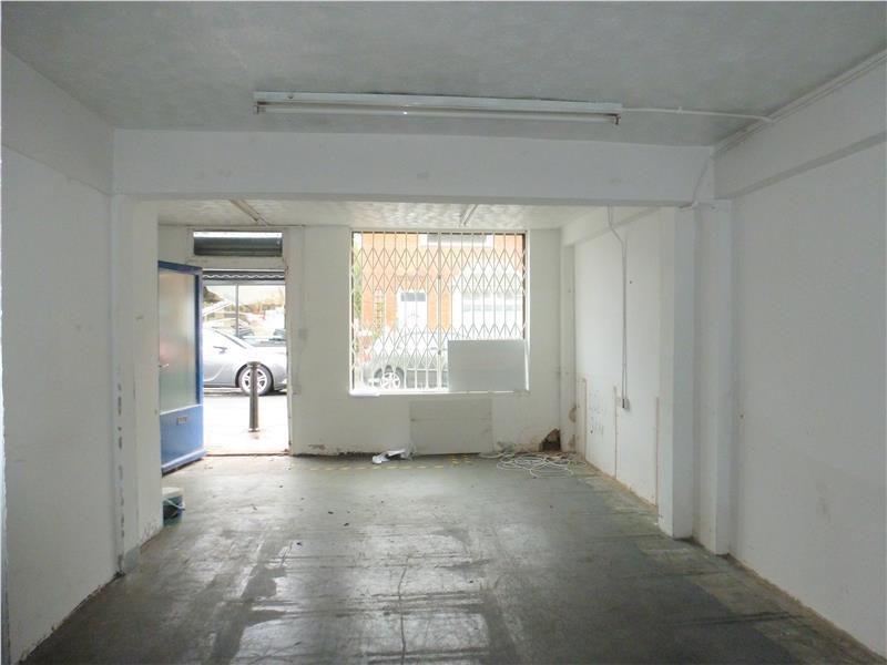 2 Torrington Road, Ashford, Kent Shop to rent £600 pcm (£138 pw)