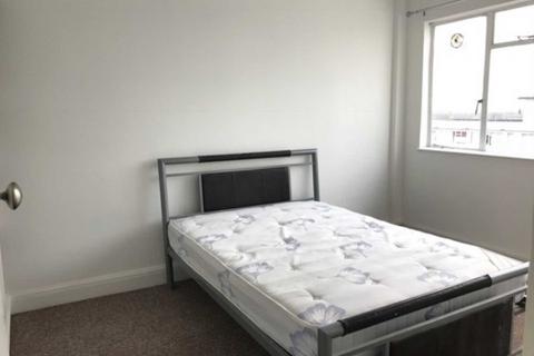 2 bedroom flat to rent - PULLMAN COURT, STREATHAM HILL, SW2