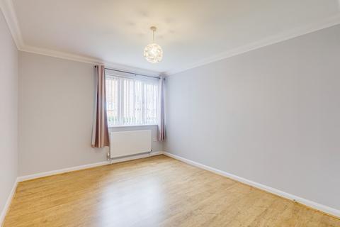 2 bedroom flat to rent - FLAT 1, RUBY COURT 35 Shirley Road, Leigh-on-sea SS9 4JZ