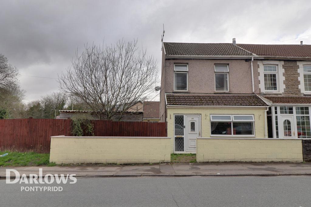 Merthyr Road, Pontypridd 3 bed end of terrace house £200,000