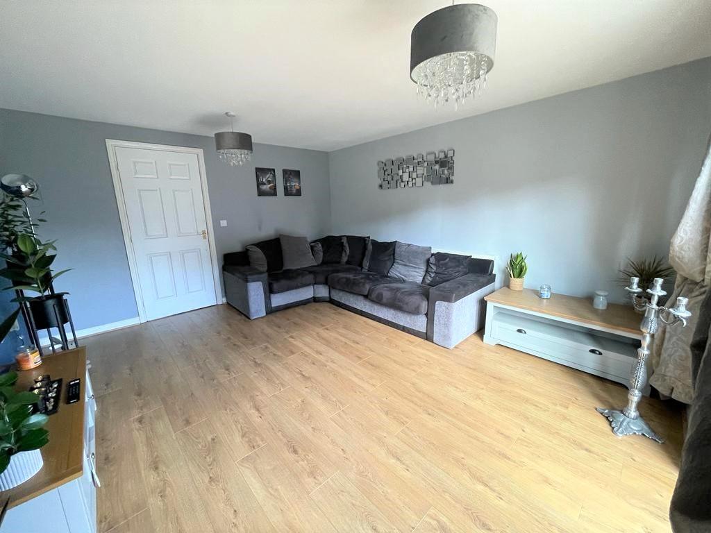 Davy Road, Abram WN2 3 bed mews £850 pcm (£196 pw)