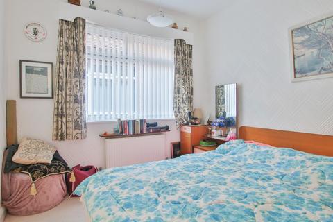 2 Birch Drive, Willerby, Hull, HU10 6LB