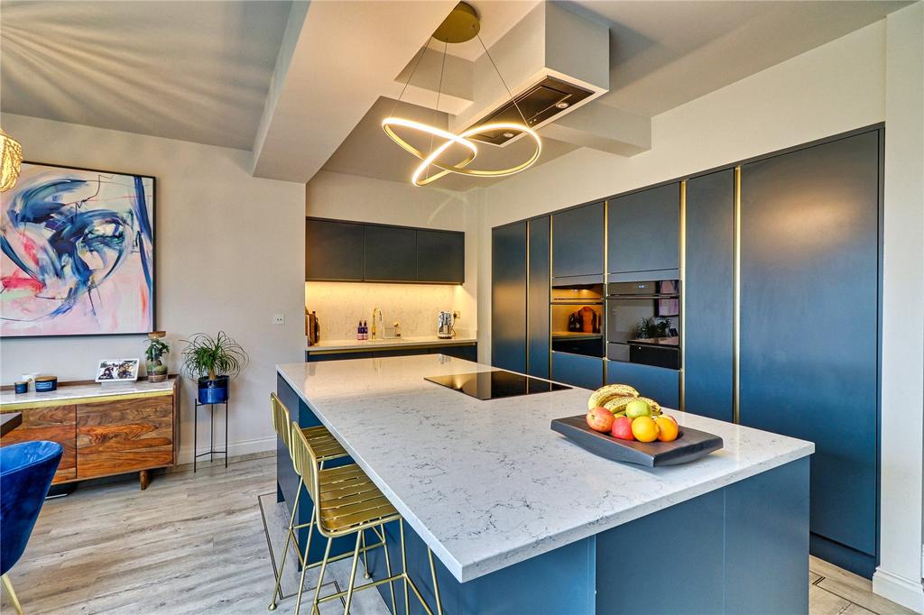 Brownberrie Gardens, Horsforth... 4 bed semidetached house £580,000