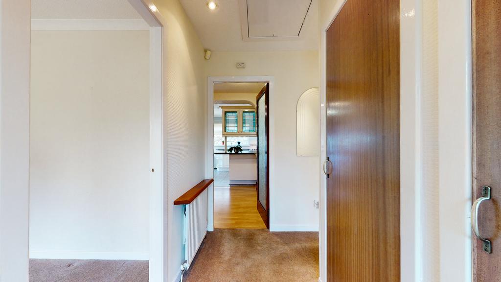 Duncarnock Crescent, Neilston G78 2 bed detached bungalow £170,000