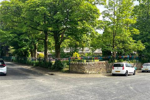 3 bedroom terraced house for sale - Oak Bank, Carrbrook, Stalybridge, SK15