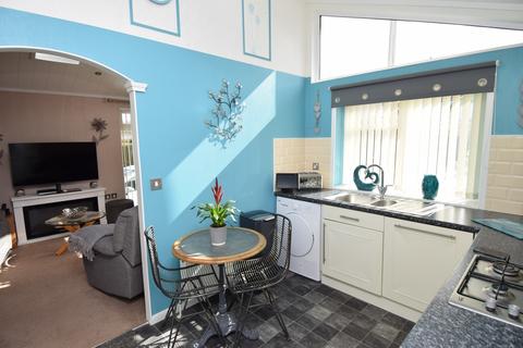 2 bedroom park home for sale - Bungalow Park, Holders Road, Amesbury, SP4 7PJ.