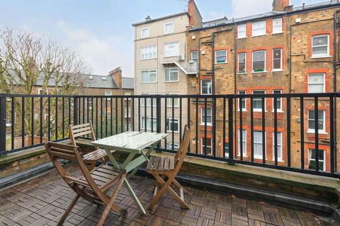 2 bedroom flat for sale, Bina Gardens, London, SW5