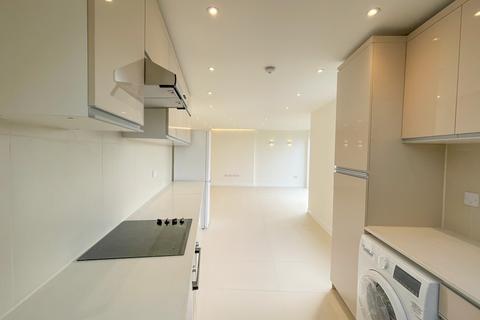 2 bedroom flat to rent, Flat 5 Block B Southernwood, Fordham Road, Newmarket, Suffolk