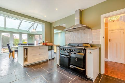 4 bedroom detached house for sale - Knutsford Road, Wilmslow, Cheshire, SK9