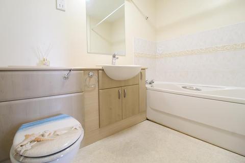 2 bedroom flat to rent, Affleck Street, Aberdeen,