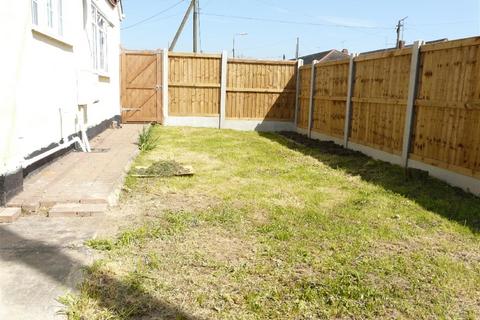 2 bedroom bungalow for sale, Point Road, Canvey Island SS8