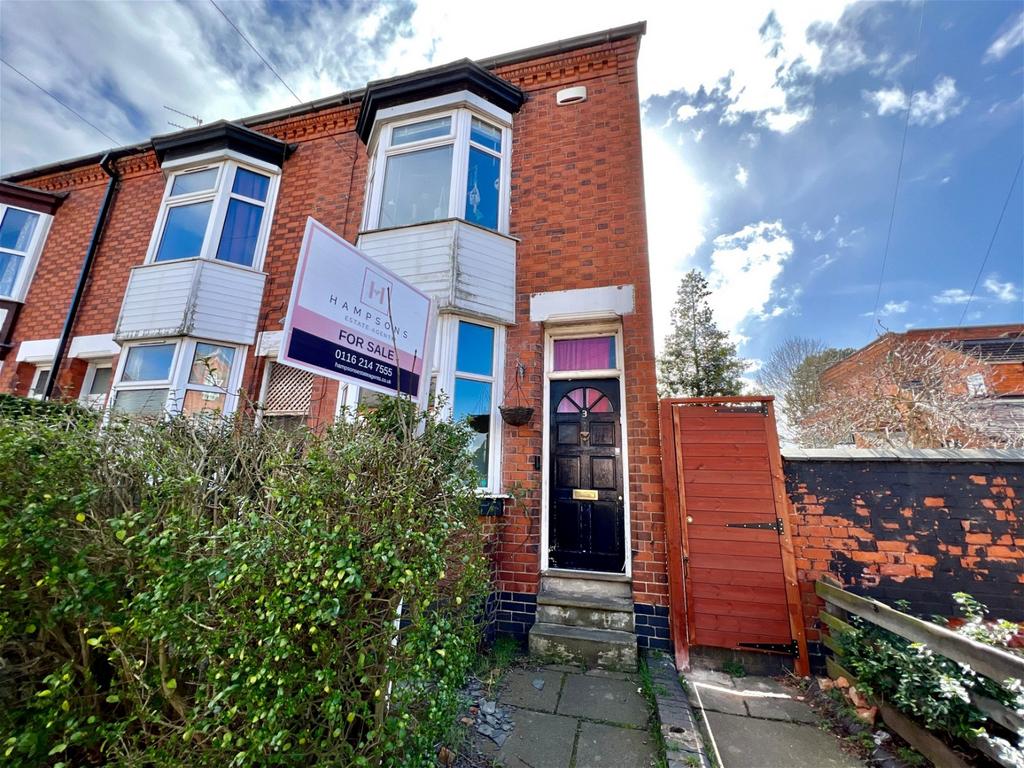 Haddenham Road, LE3 2 bed end of terrace house £210,000