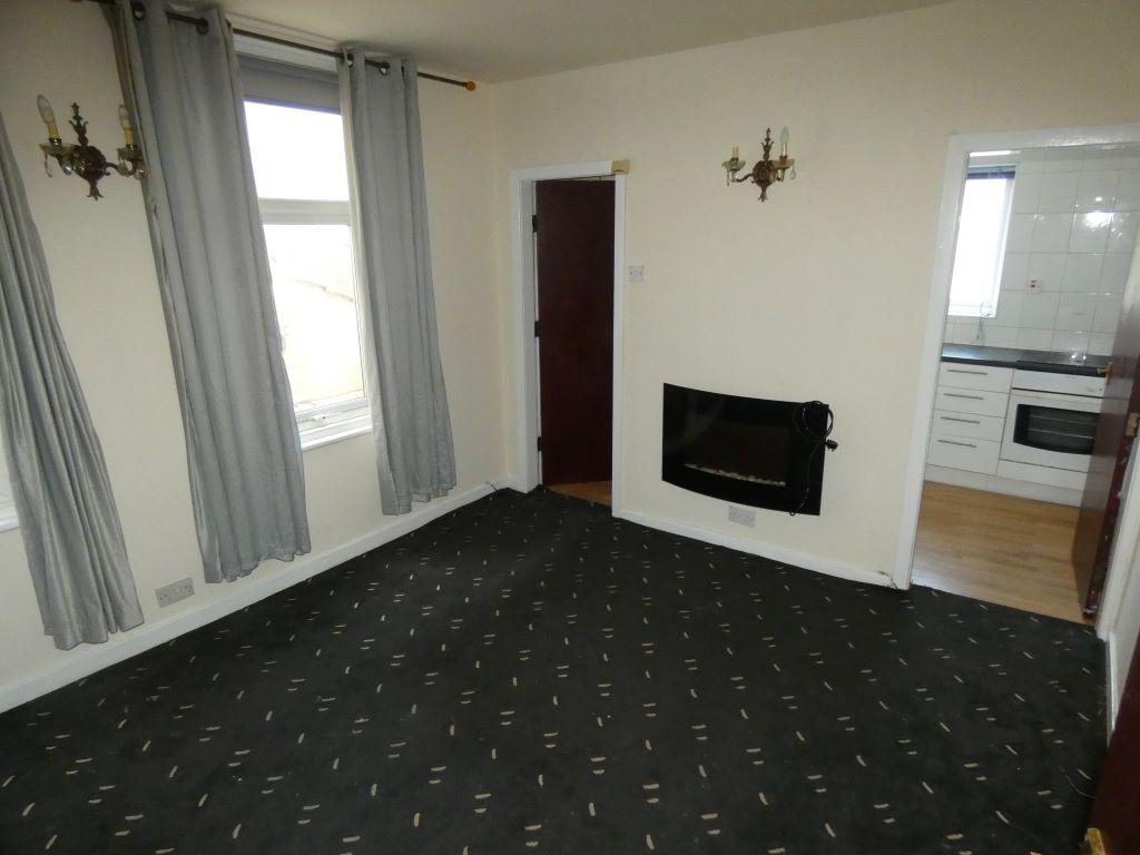 NELSON ROAD, BLACKPOOL, FY1 6AS 1 bed flat £368 pcm (£85 pw)
