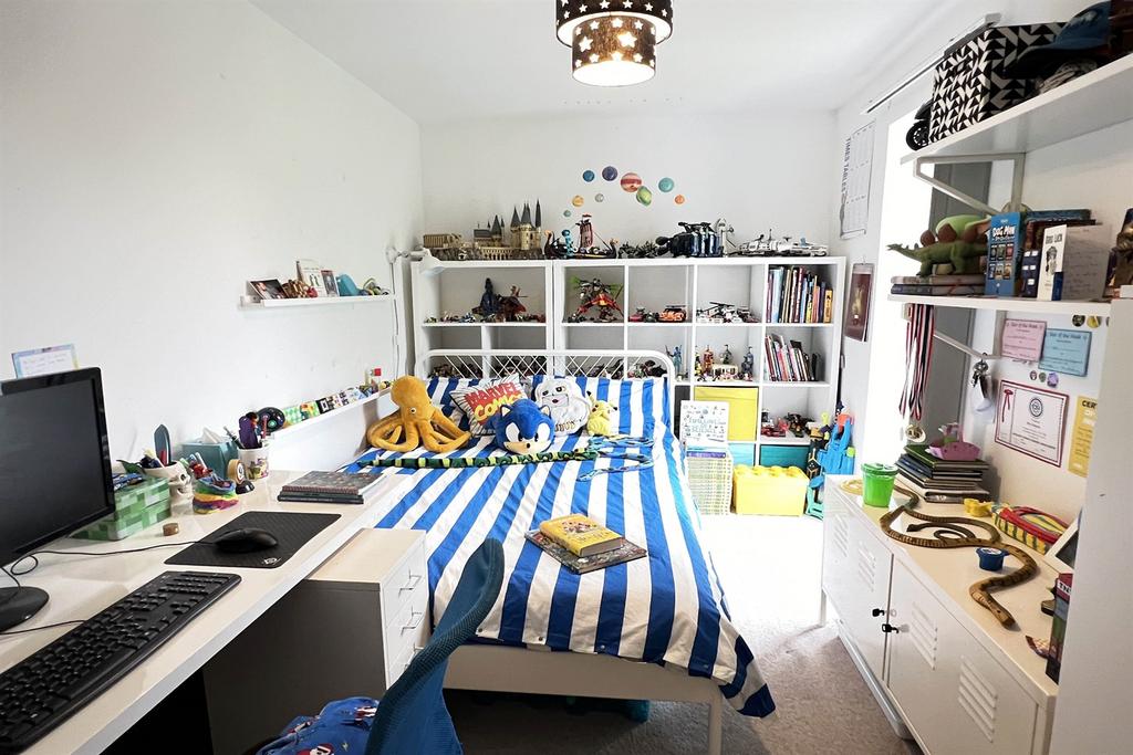 Bed 4
