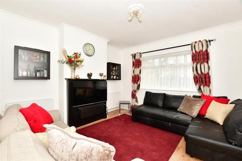 12 Emerald Gardens, Dagenham, RM8 1LH