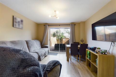 2 bedroom terraced house for sale - Raleigh Close, Churchdown, Gloucester, Gloucestershire, GL3
