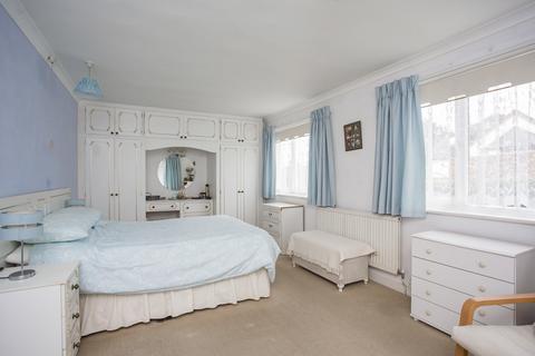 2 bedroom detached bungalow for sale, Uplands Park, Broad Oak, Heathfield