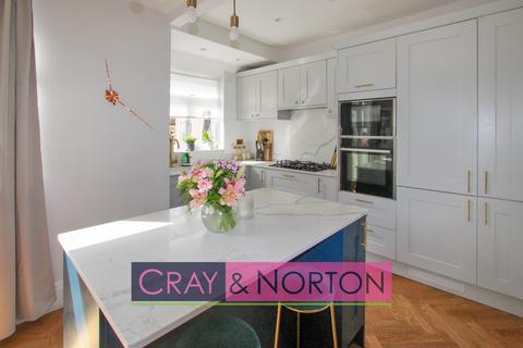 12 Parkview Road, Addiscombe, Croydon, CR0 7DE
