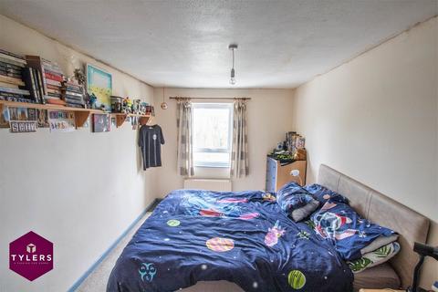 3 bedroom end of terrace house for sale - Arran Close, Cambridge