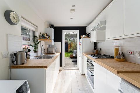 13 Thorpe Road, Forest Gate, London, E7 9EA