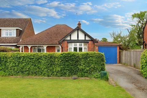 3 bedroom detached bungalow for sale, Middle Street, Brockham