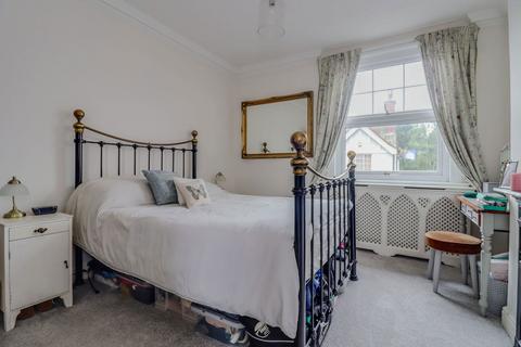 20 Barwell Road, Kirby Muxloe, Leicester, LE9 2AA