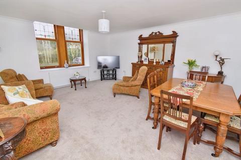 3 bedroom apartment for sale - Burnbank Terrace, Kilsyth