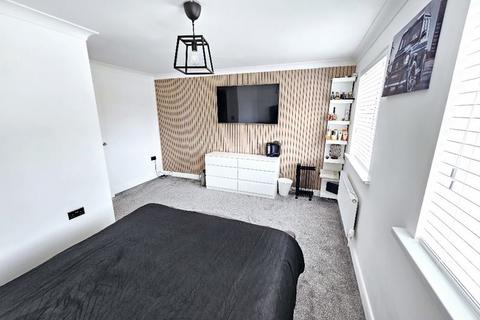 46 Canterbury Close, Erdington, Birmingham, B23 7QL