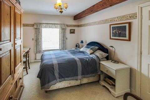 2 bedroom apartment for sale, Church Street, Goldsborough, Knaresborough, North Yorkshire, HG5