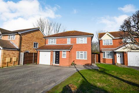 32 Dunthorpe Road, Clacton-on-sea, CO16 8YN