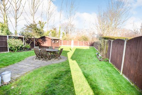 32 Dunthorpe Road, Clacton-on-sea, CO16 8YN