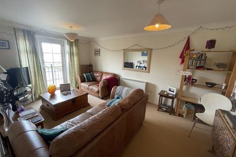 2 bedroom apartment to rent, Bewick Gardens, Chichester