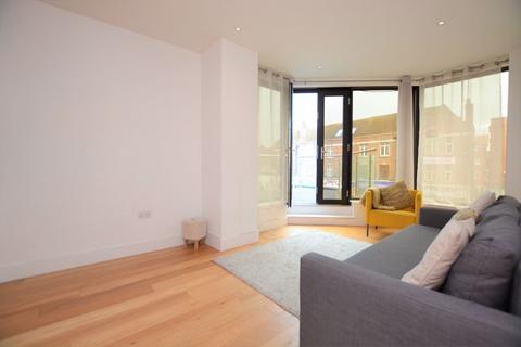 2 bedroom flat for sale, Cornwall House, High Street