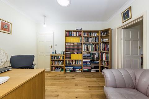 10 Danson Road, Bexleyheath, DA6 8HB